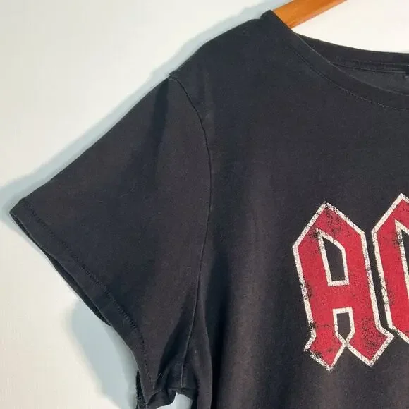 AC/DC Black T-shirt Graphic Tee Shirt Women - Picture 3 of 8